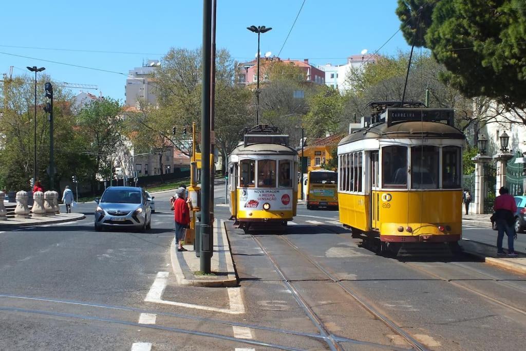 Apartamento Charme Na Estrela Lisboa